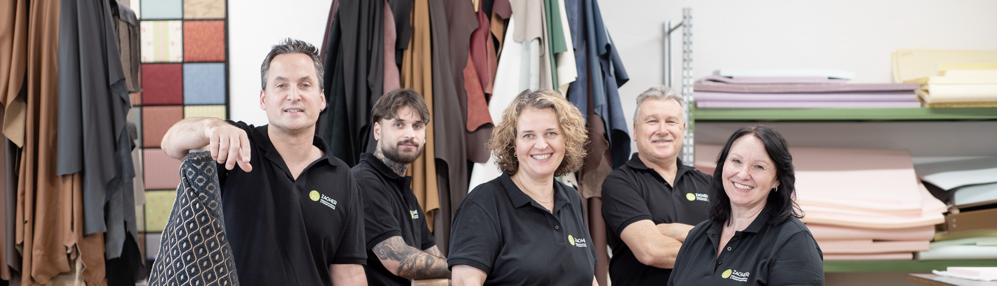 Zacher Frank mit seinem Team Tapezierer